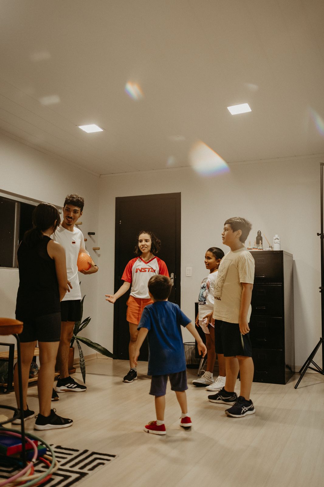 Crianças brincando