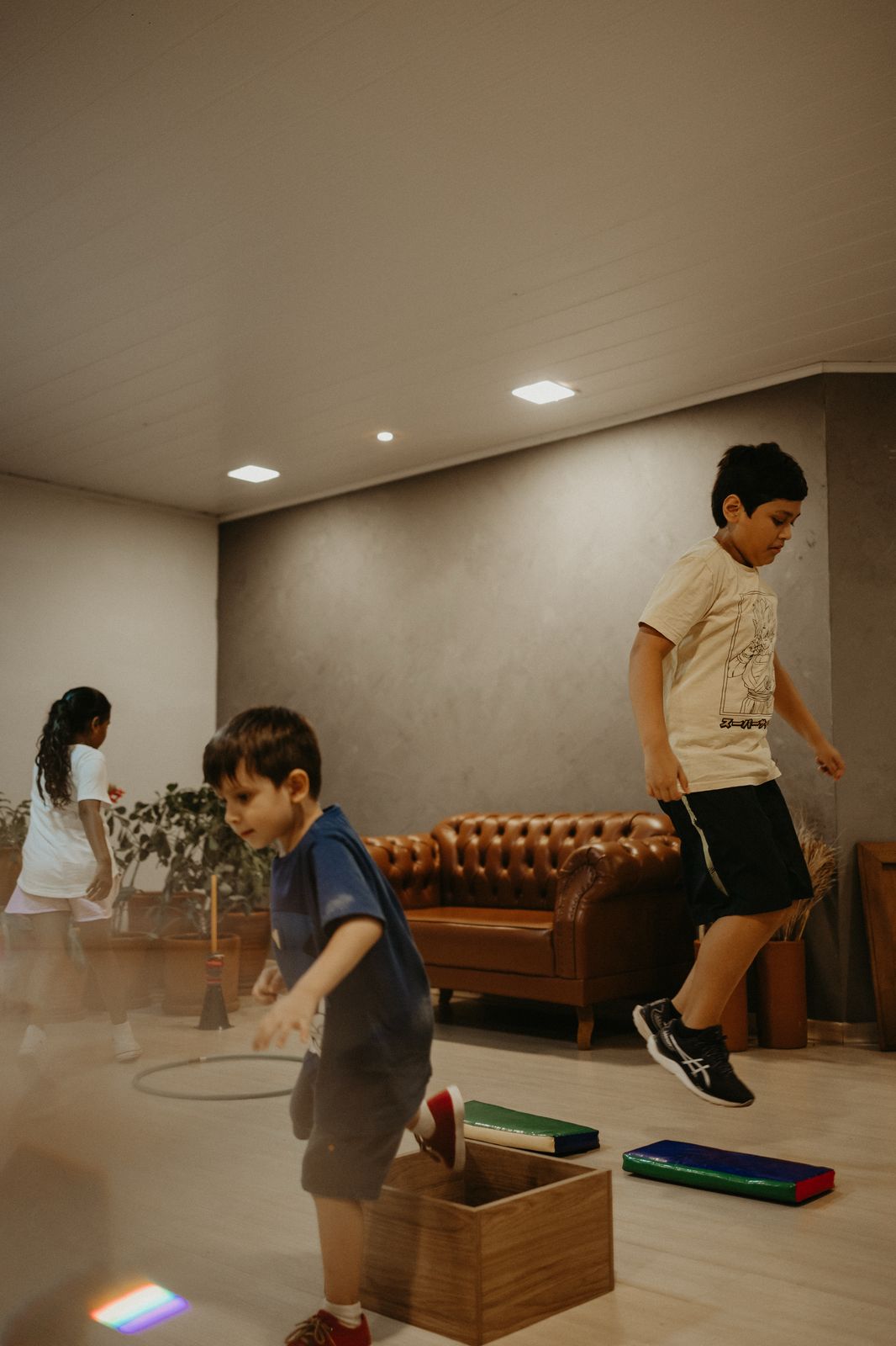 Crianças brincando